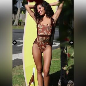 Free People Martin Surf One Piece Swimsuit Brown Floral Beachwear Size S NWOT